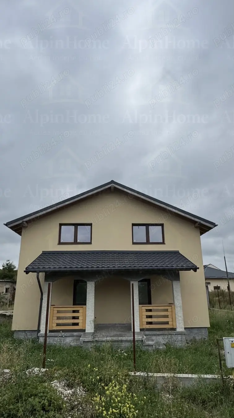Casa de vanzare in Halchiu, 750 mp