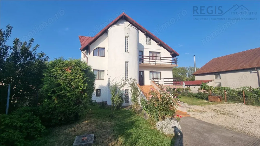 Vila de 8 camere zona centrala Stupini Brasov