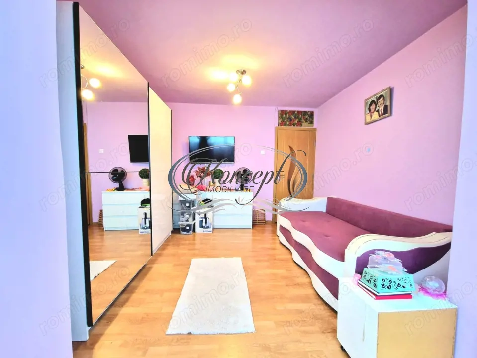 Apartament luminos si mobilat complet, cartier Intre Lacuri