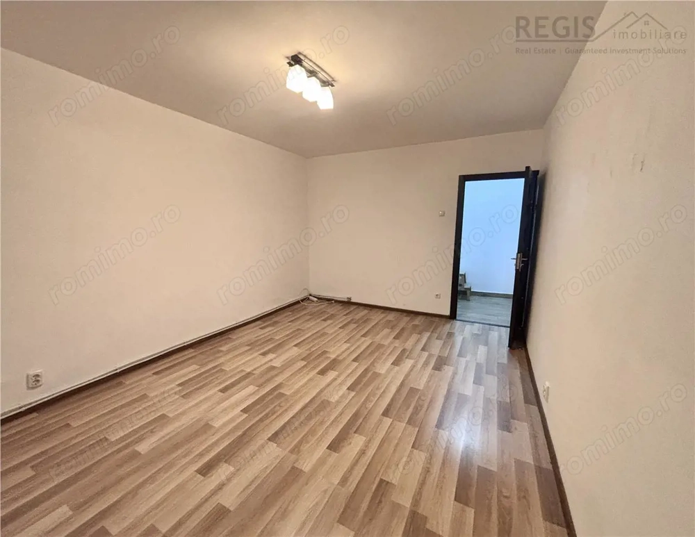 Garsoniera spatiu comercial de vanzare parter | Sec 2 Pantelimon