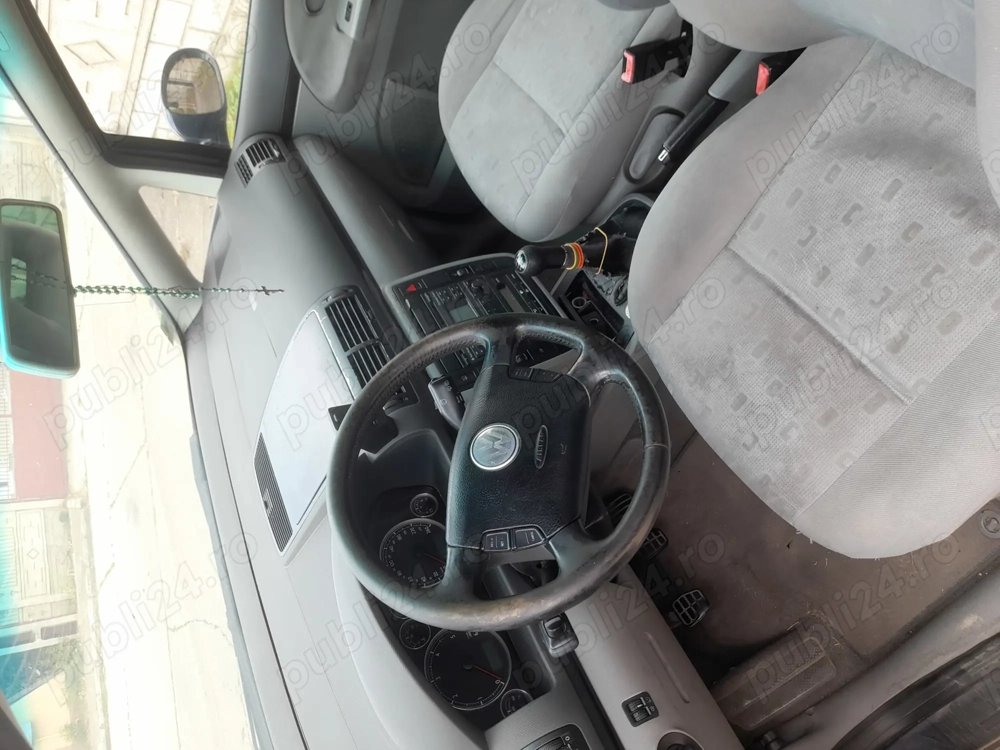 Vând Wv Sharan an 2005 Vând Wv Sharan an 2005