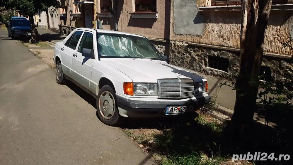 Mercedes-Benz 190 (W201)
