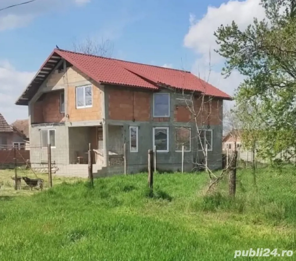 vand sau schimb casa in jebel