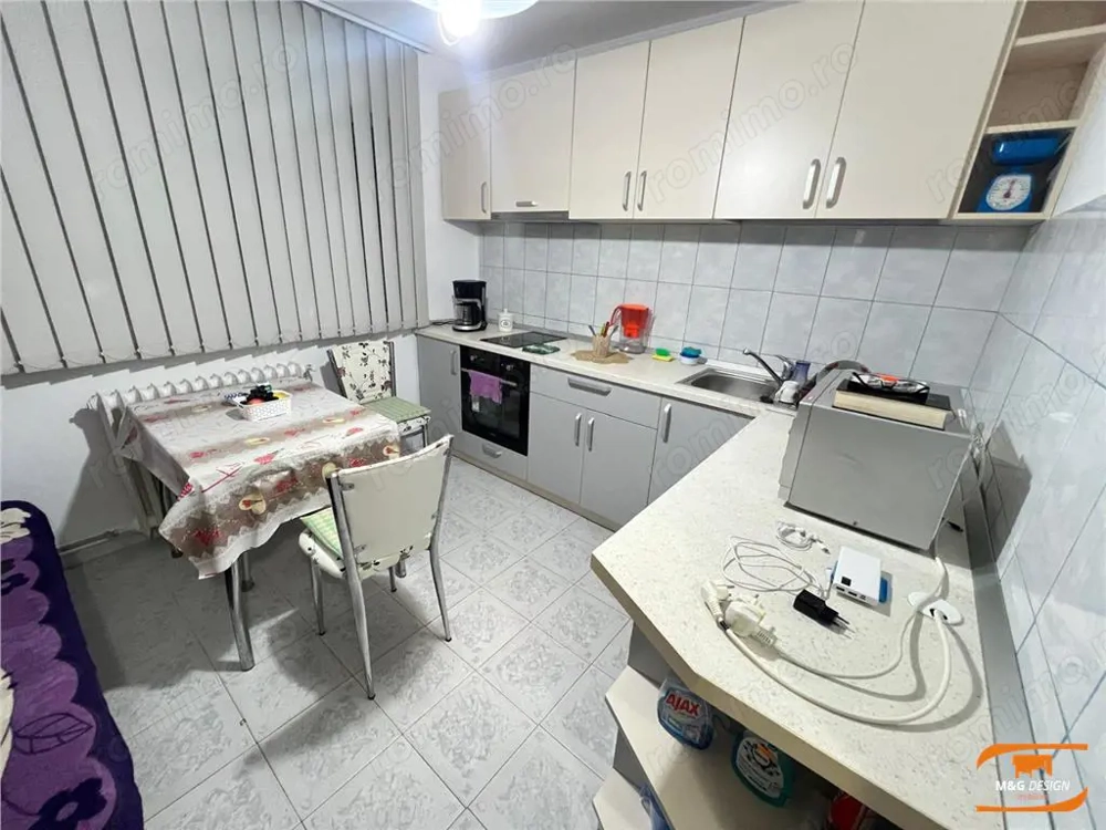 Apart 1 camera decomandat, parter, zona Buziasului