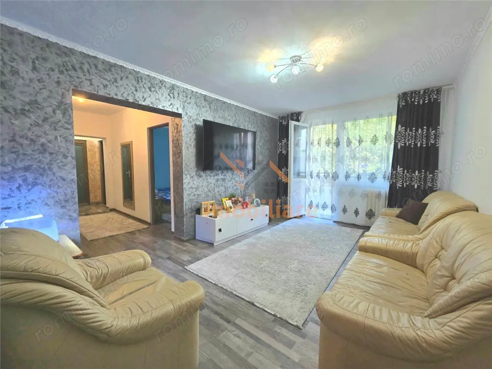 APARTAMENT 4 CAMERE | DECOMANDAT | ETAJ 2 | ROGERIUS | ORADEA