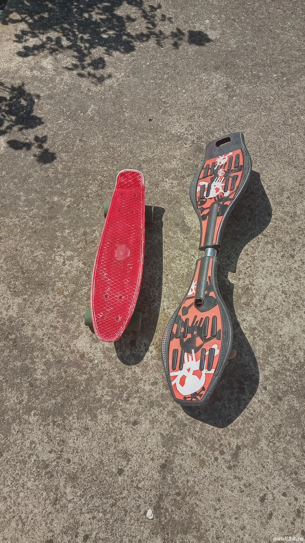 vând penibordri este stare foarte buna funcționare 