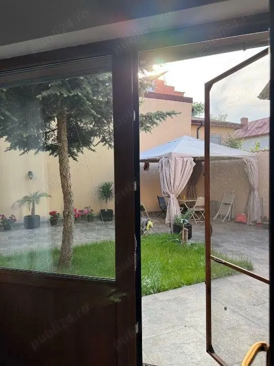 Apartament 2 camere Delfinariu cu acces curte interioara 