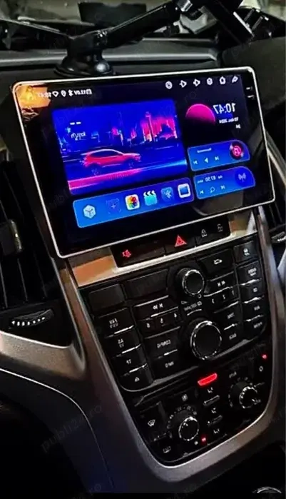 Navigații Auto DEDICATE Multimarcă + Cameră Marșarier & DVR+POLISH FAR Preturile difera !