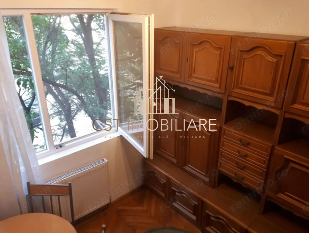 De vanzare - apartament cu o camera - Zona Complex, Timisoara De vanzare - apartament cu o camera - Zona Complex, Timisoara