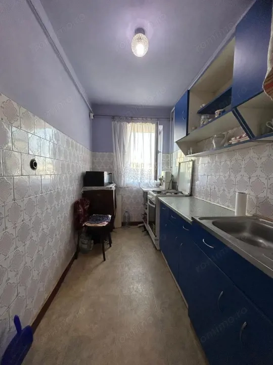 Apartament de vanzare cu 2 camere, 40 mp, zona Manastur!