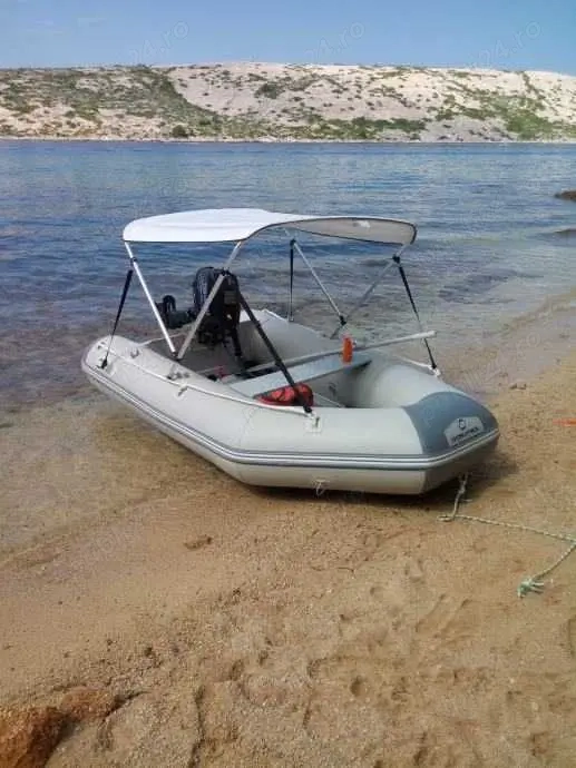 Barca nouă gonflabila  2.40kila V podină bancă, pompa, vasle, sfoară ancoră