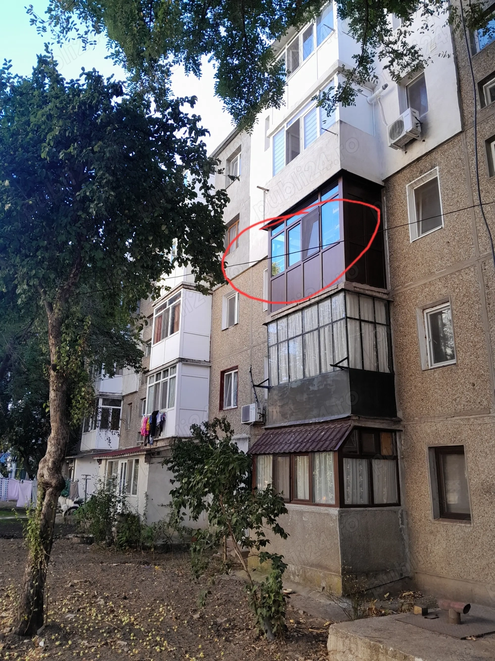 Vând ap 2camere conf 2 cu balcon Vând ap 2camere conf 2 cu balcon