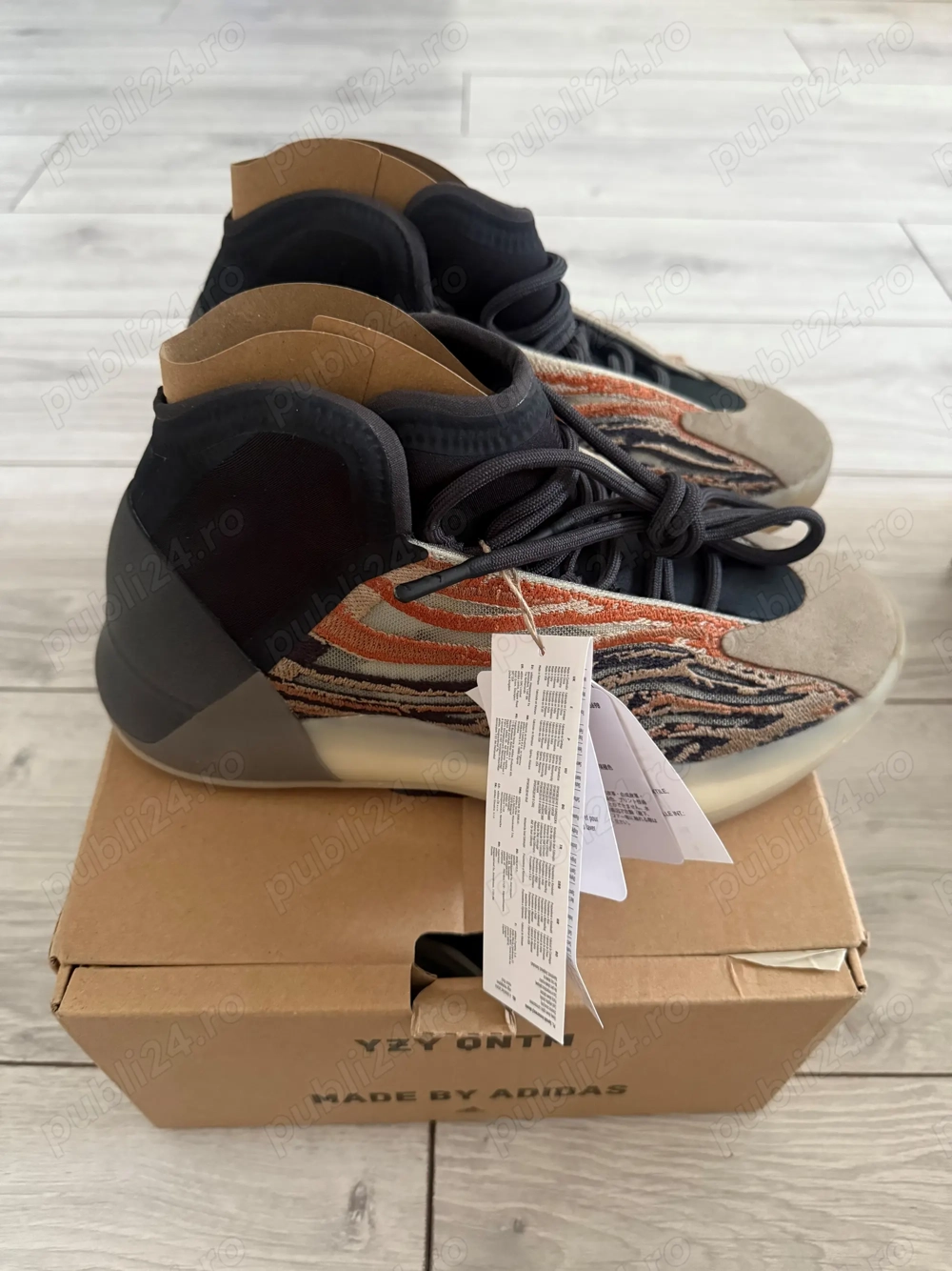 Yeezy Quantum Sneakers