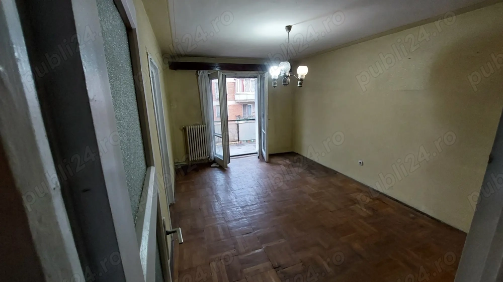 Vând apartament cu 2 camere