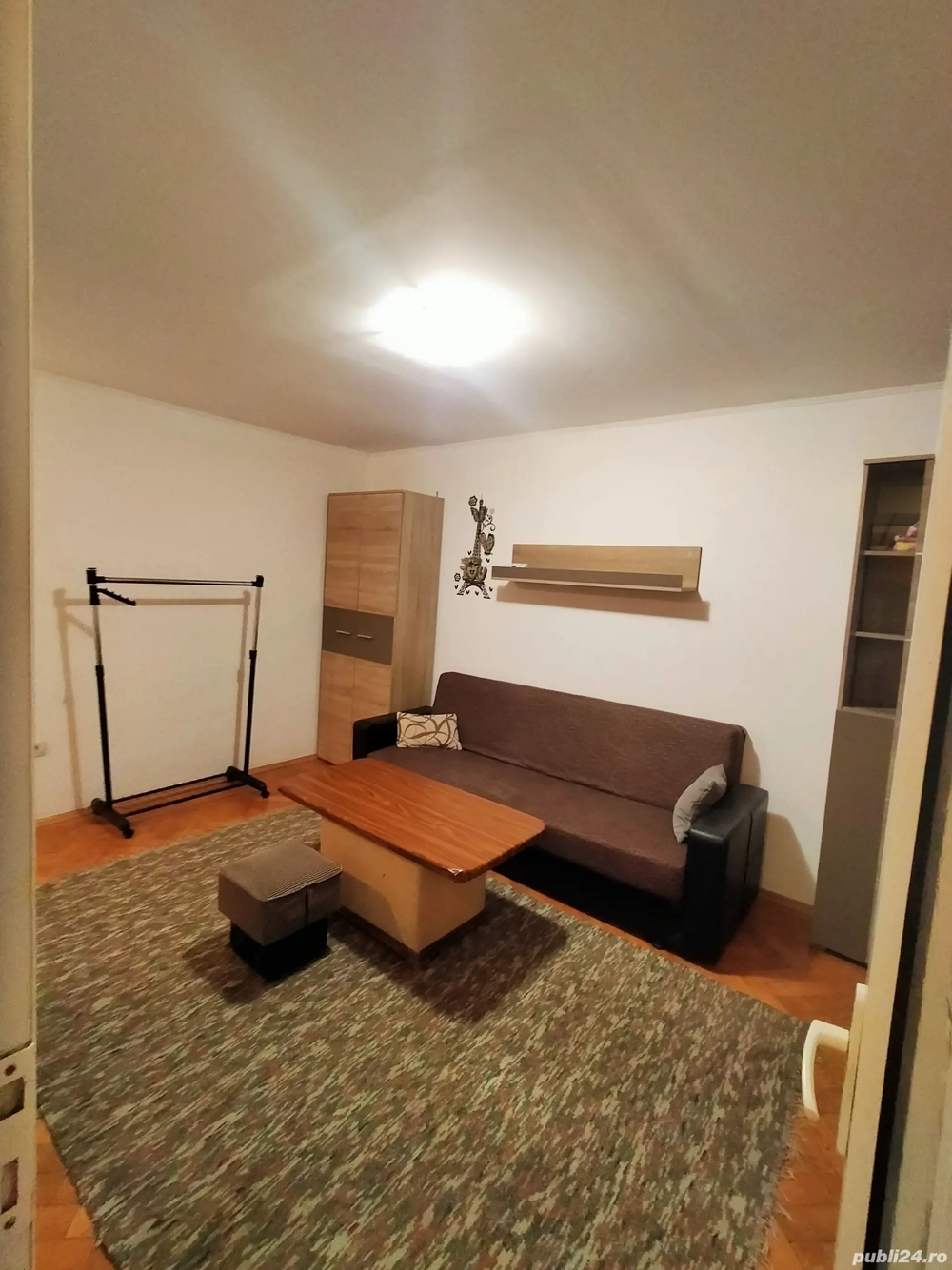 Tomis Nord (Strada Sucevei) - Garsonieră 30mp, Centrală gaze - 280 euro - Termen lung