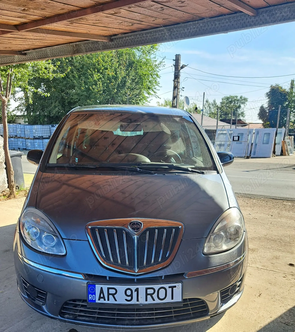  Masina Lancia Musa 1.3, Euro 5   2012 Disponibilă