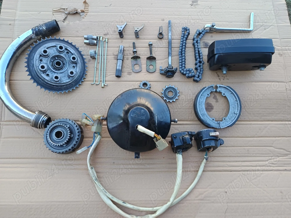 De vânzare piese moto Minsk 125  De vânzare piese moto Minsk 125