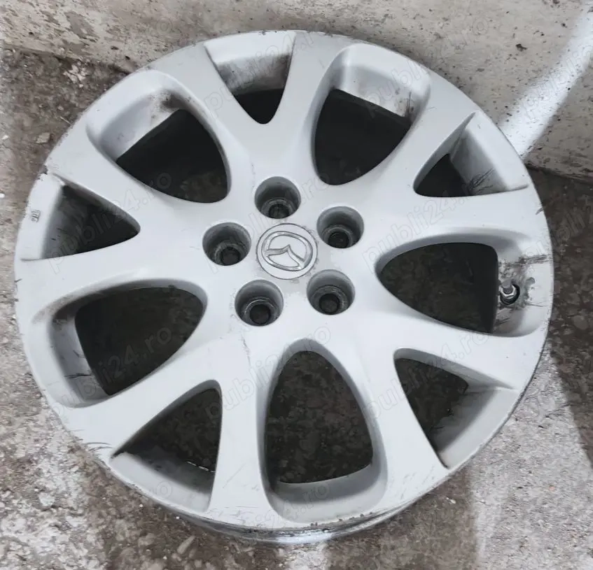 De vanzare jante Mazda si anvelope iarna