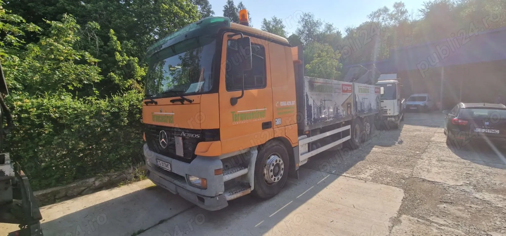 Mercedes-Benz Actros 2548 (2002) – 17000 € 