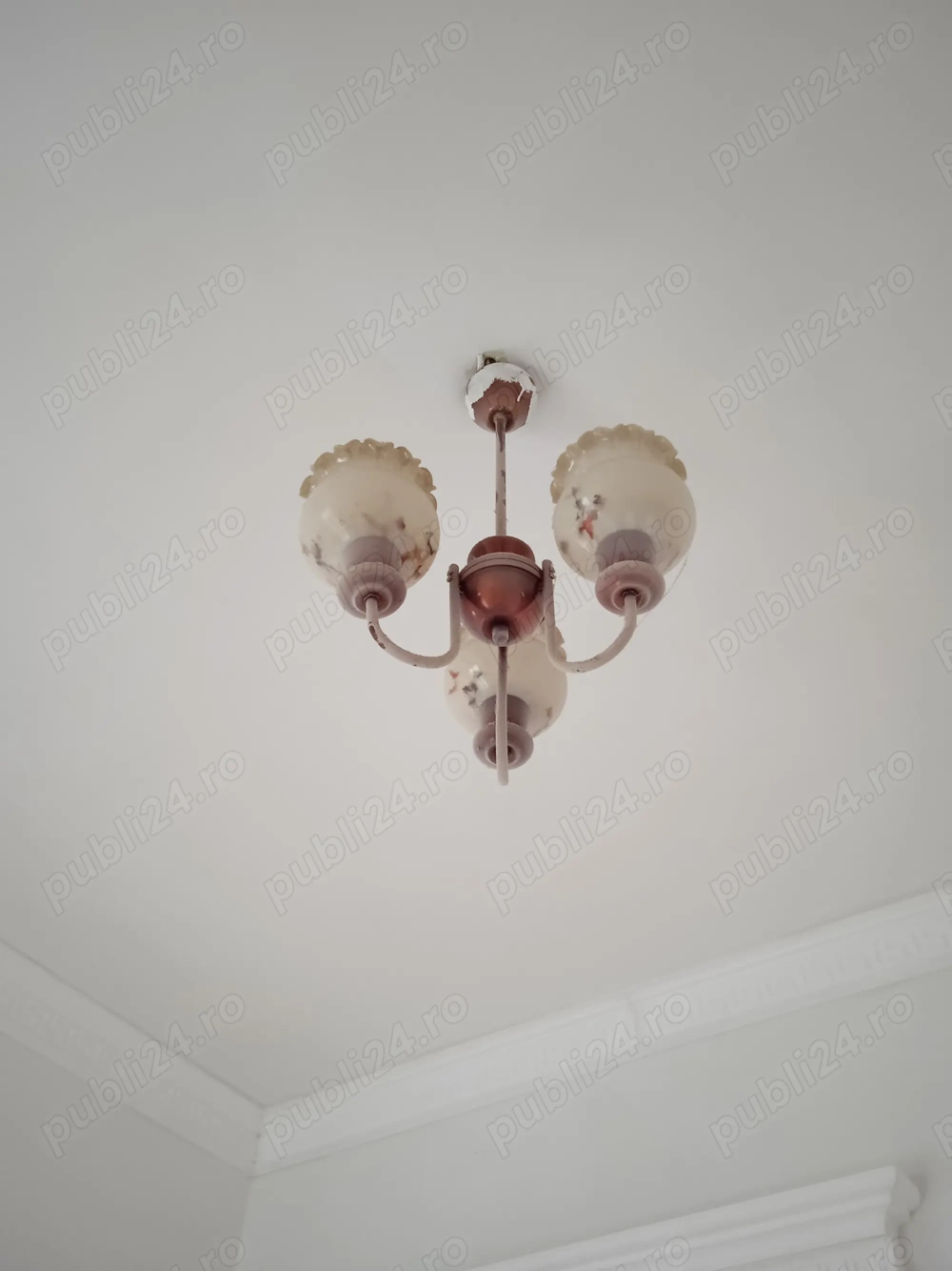 Candelabru  Lustra din sticla