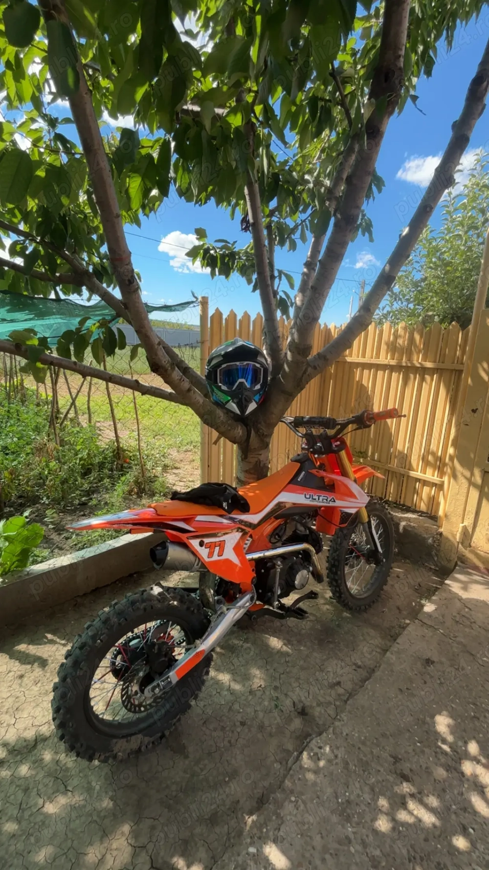 Vând motocross ultra 