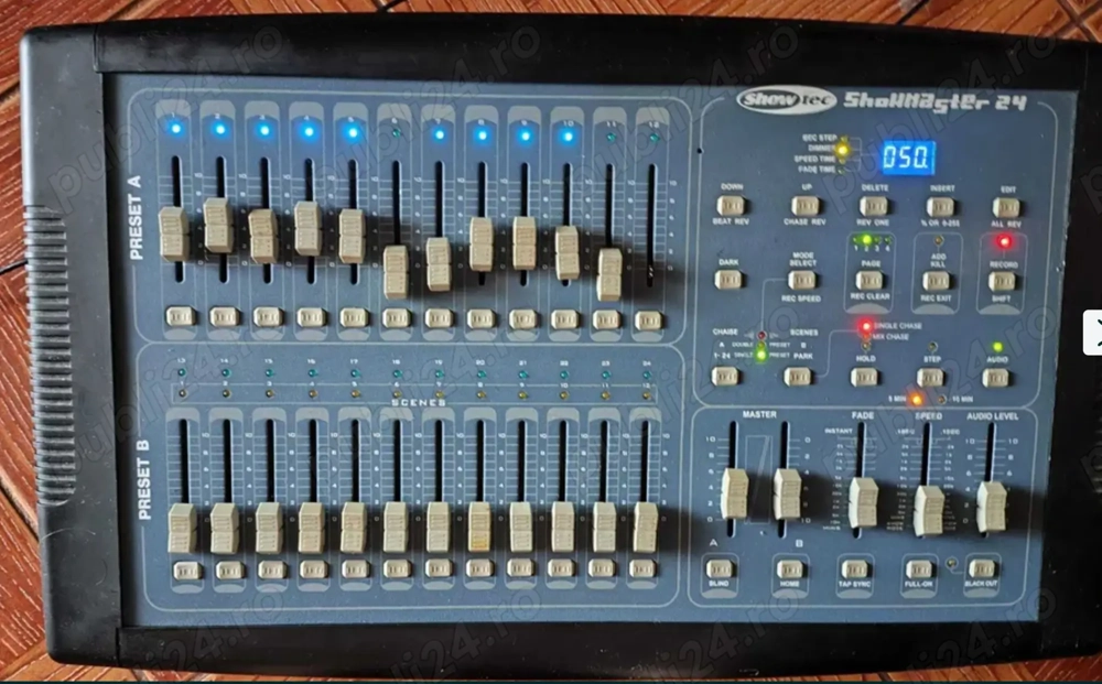 Controller DMX Showtec Showmaster 24 Moving Head lumini par etc