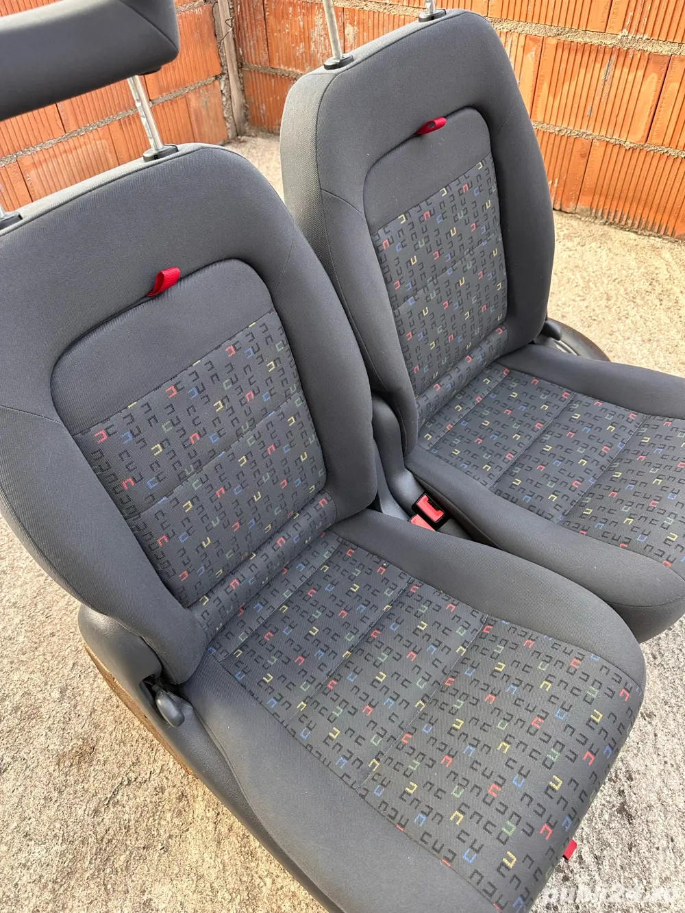 De vanzare scaune pentru Sharan