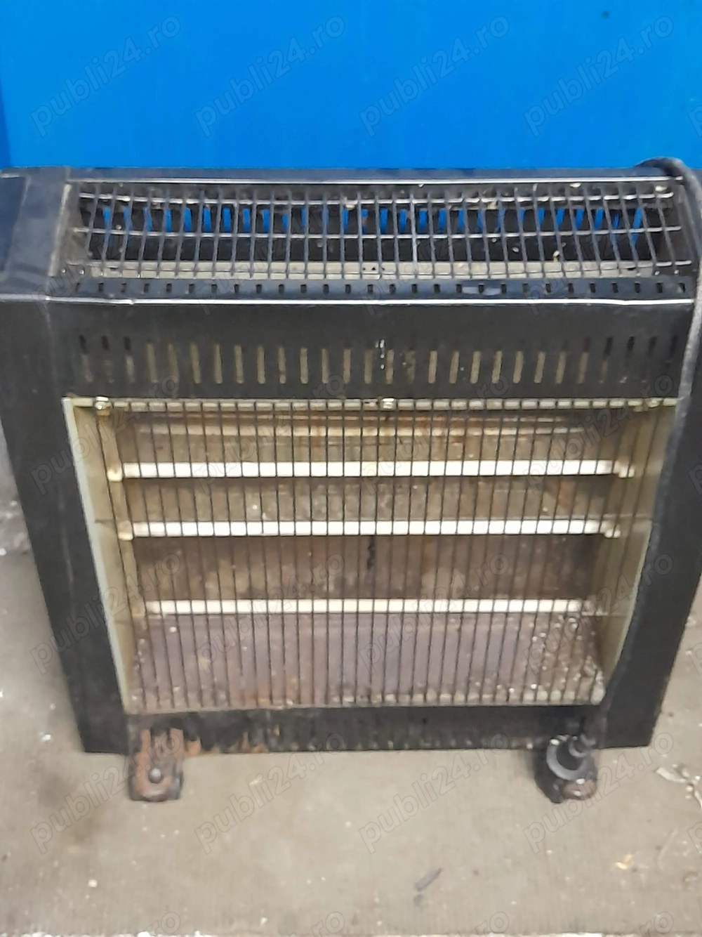 Vând radiator electric 
