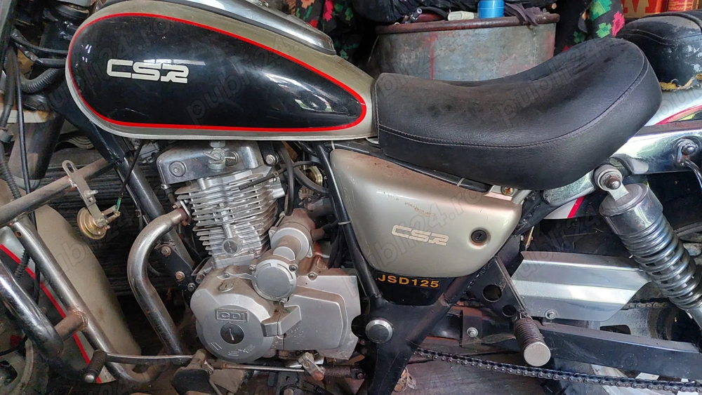 Vind sau schimb moto 125 