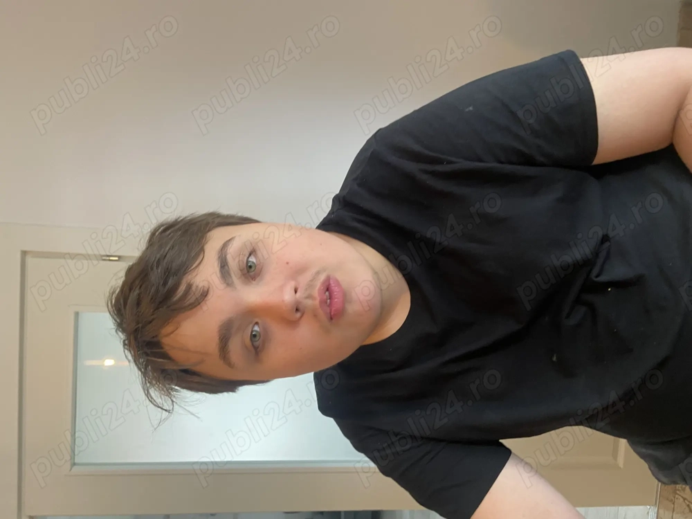 Angajăm îngrijitor îngrijitoare live-in pentru tânăr cu autism  Bucuresti. Sector 3