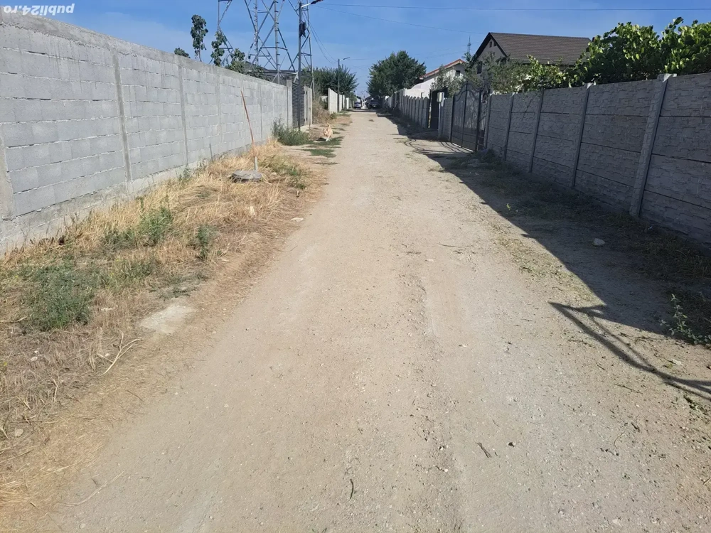 Vand teren intravilan 