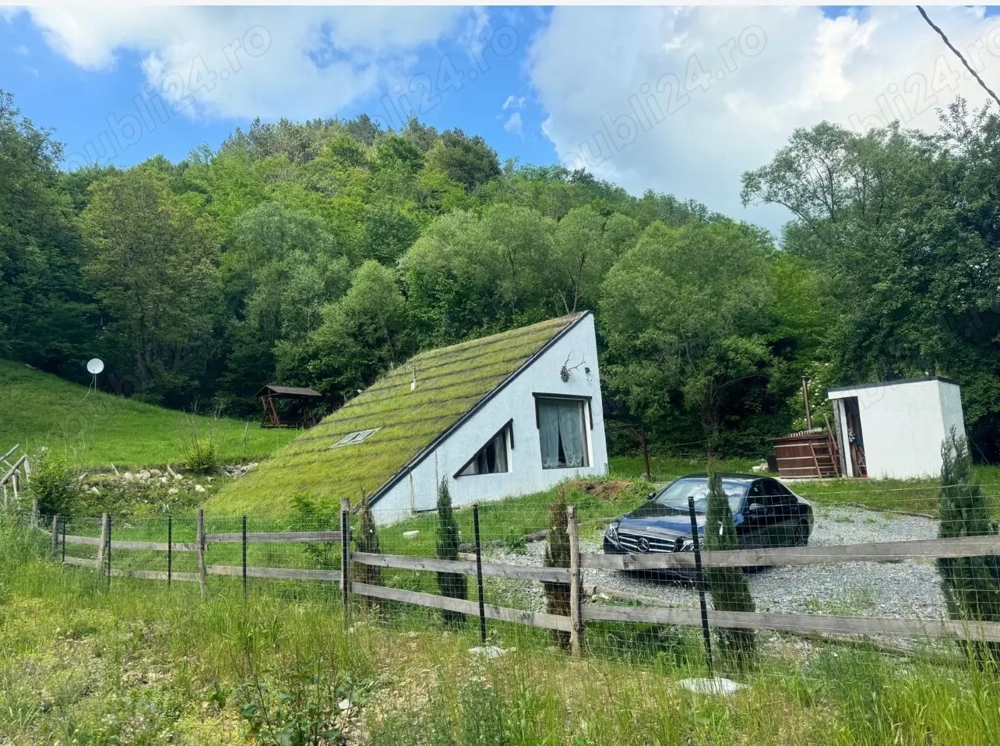 Vând casă la munte în Baisoara -Cluj 