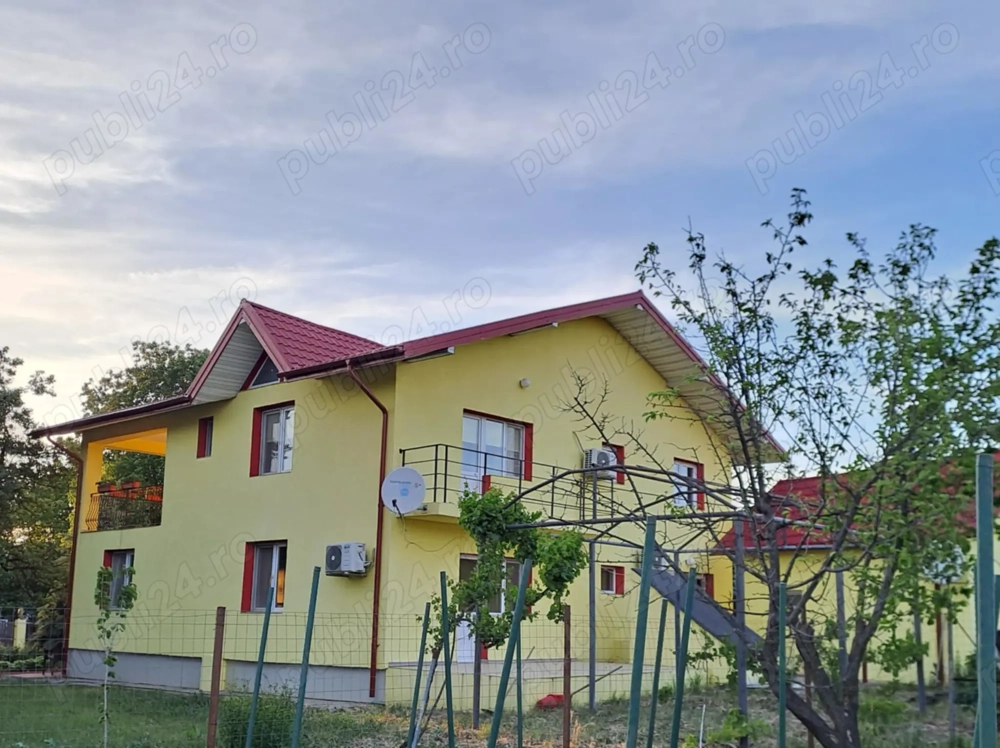 Vând vilă in Aroneanu, jud. Iasi