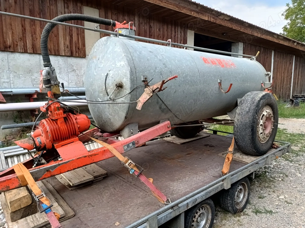 Vidanja, Bauer,3000 litri