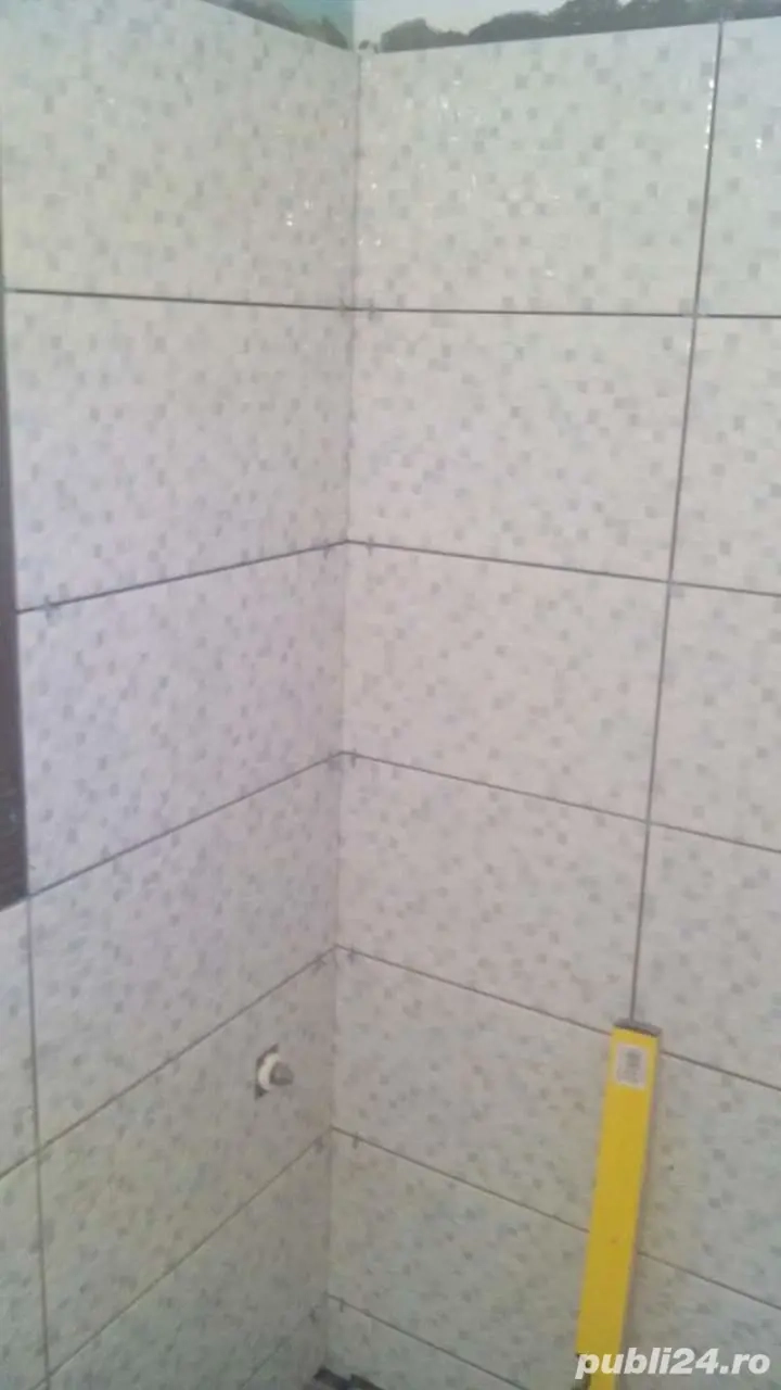 zugrav, faianțar București 