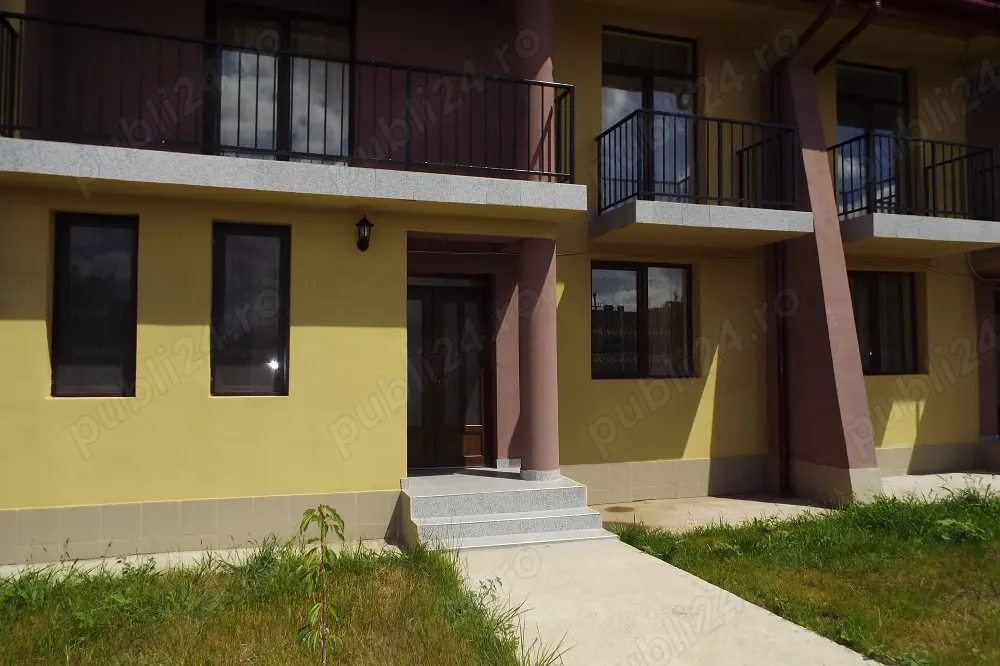 Vand casa in episcopia, oradea