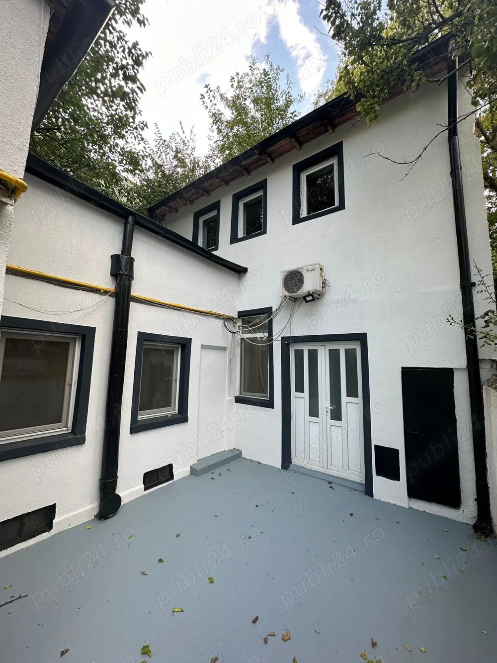 Casă 4 camere   Str. Vaselor nr. 39   direct proprietar