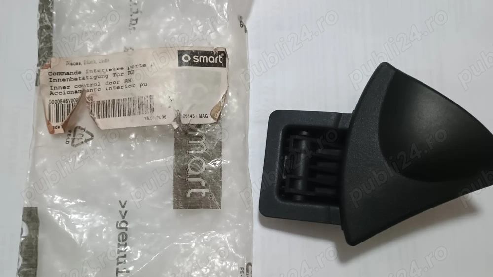 Vând clapa deschidere ușa Smart fortwo