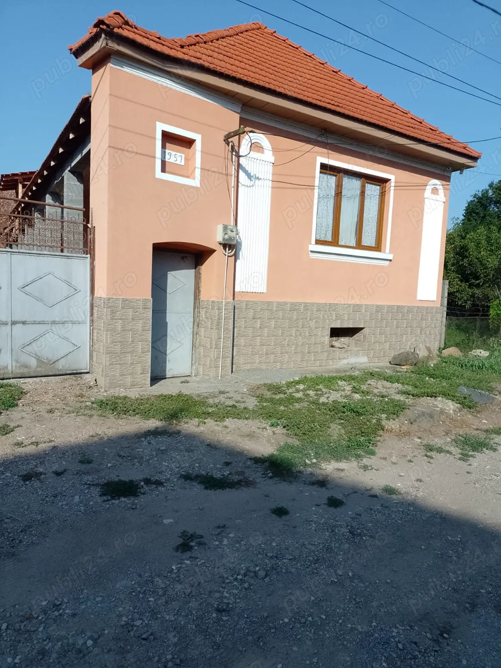 Casa s  gradina de vanzare Casa s  gradina de vanzare