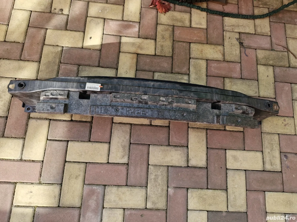 Armatura + întăritura bara spate originala in stare buna Volkswagen VW Touareg II 7P facelift