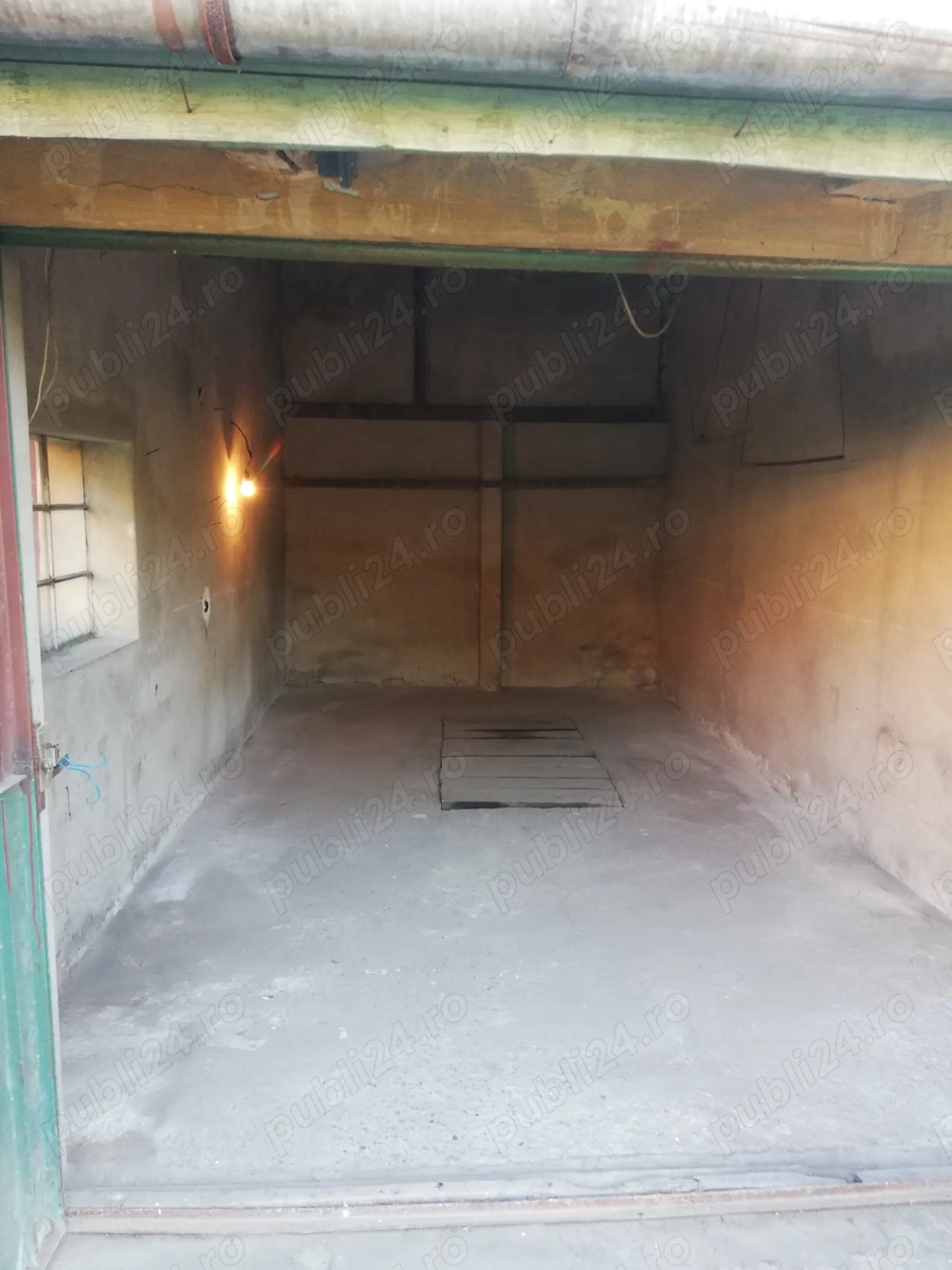 Proprietar, inchiriez spatiu depozitare 17mp, Elisabetin Complex 