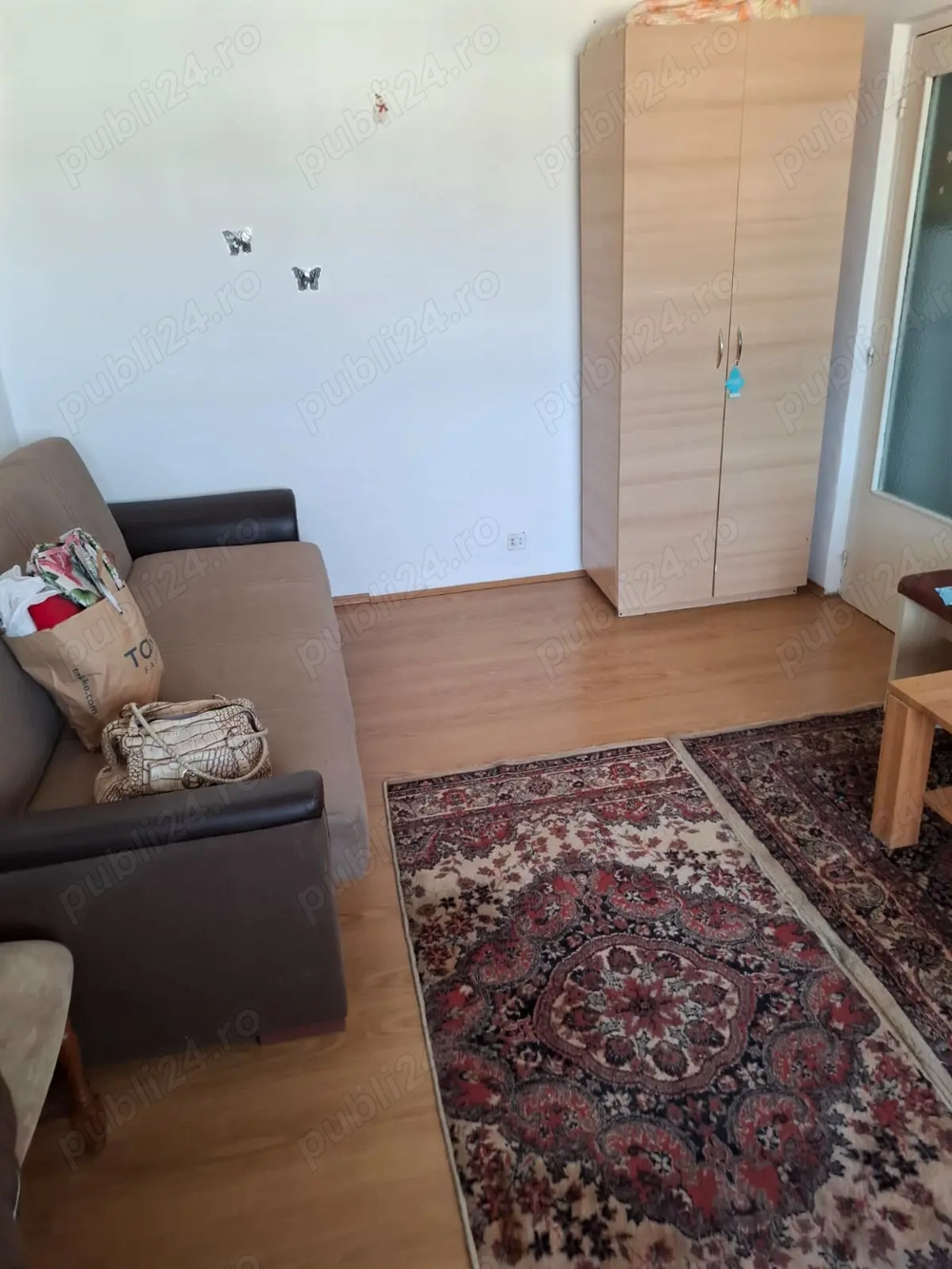 Inchiriez garsoniera Valea Aurie Inchiriez garsoniera Valea Aurie