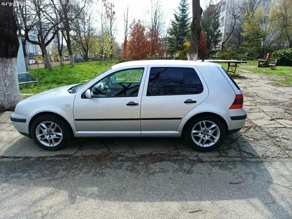 vind autoturism marca golf 4