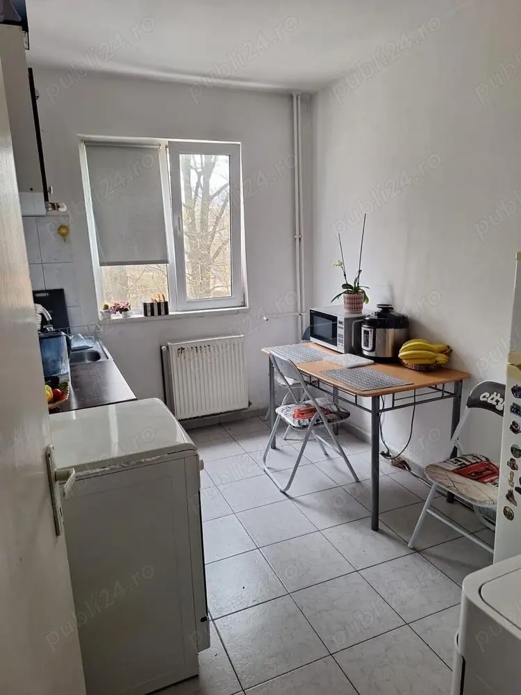 Apartament 3 camere in zona Astra Planete