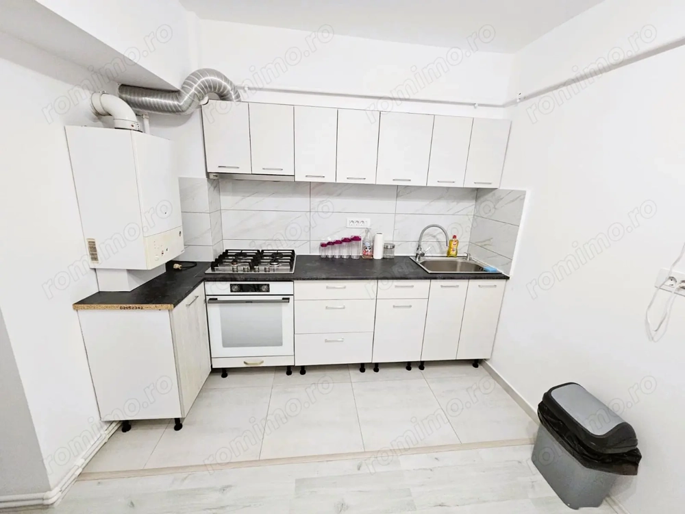 Apartament 3 camere complet renovat Zona Fabra