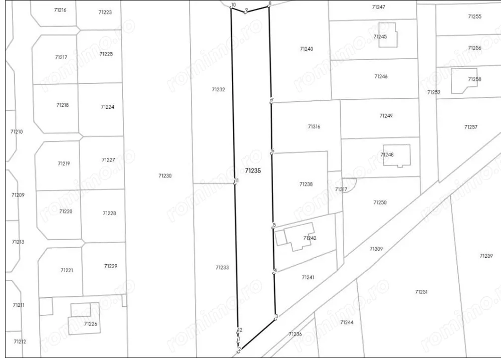Teren liber cu vedere la lac, utilități și acces rapid A2 – Brănești