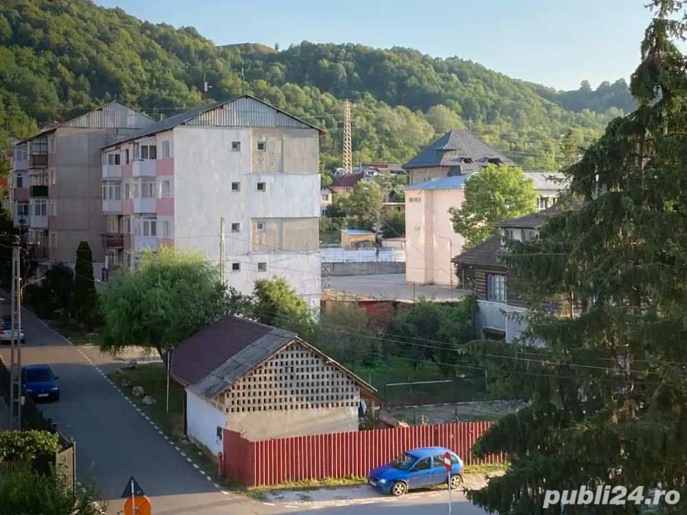 Apartament 2 camere decomandat Fieni