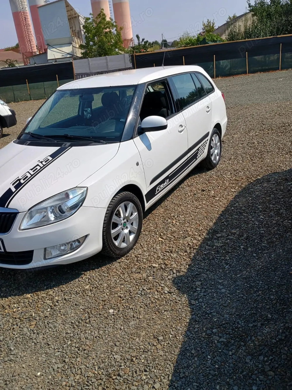 skoda fabia Breack   1.6 tdi euro5   2011