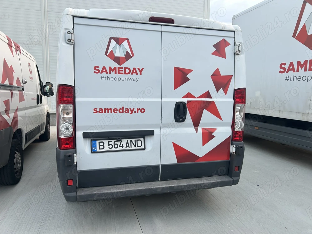 Peugeot Boxer 2.2 Diesel 2013 Euro 5 3 locuri + marfă