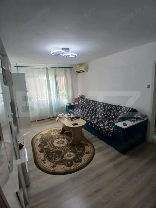 Aprtament 3 camere -zona Pod Ros